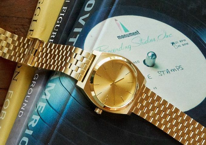NIXON