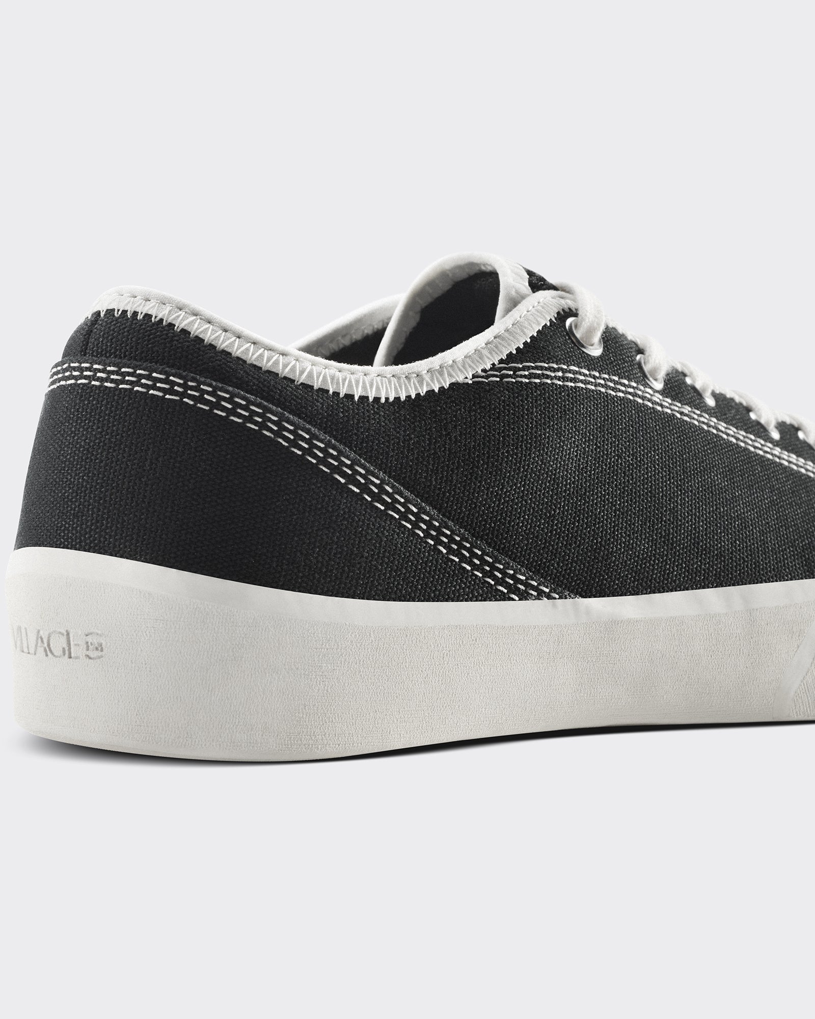 Sneakers 1.30PM Canvas Black/Whisper White