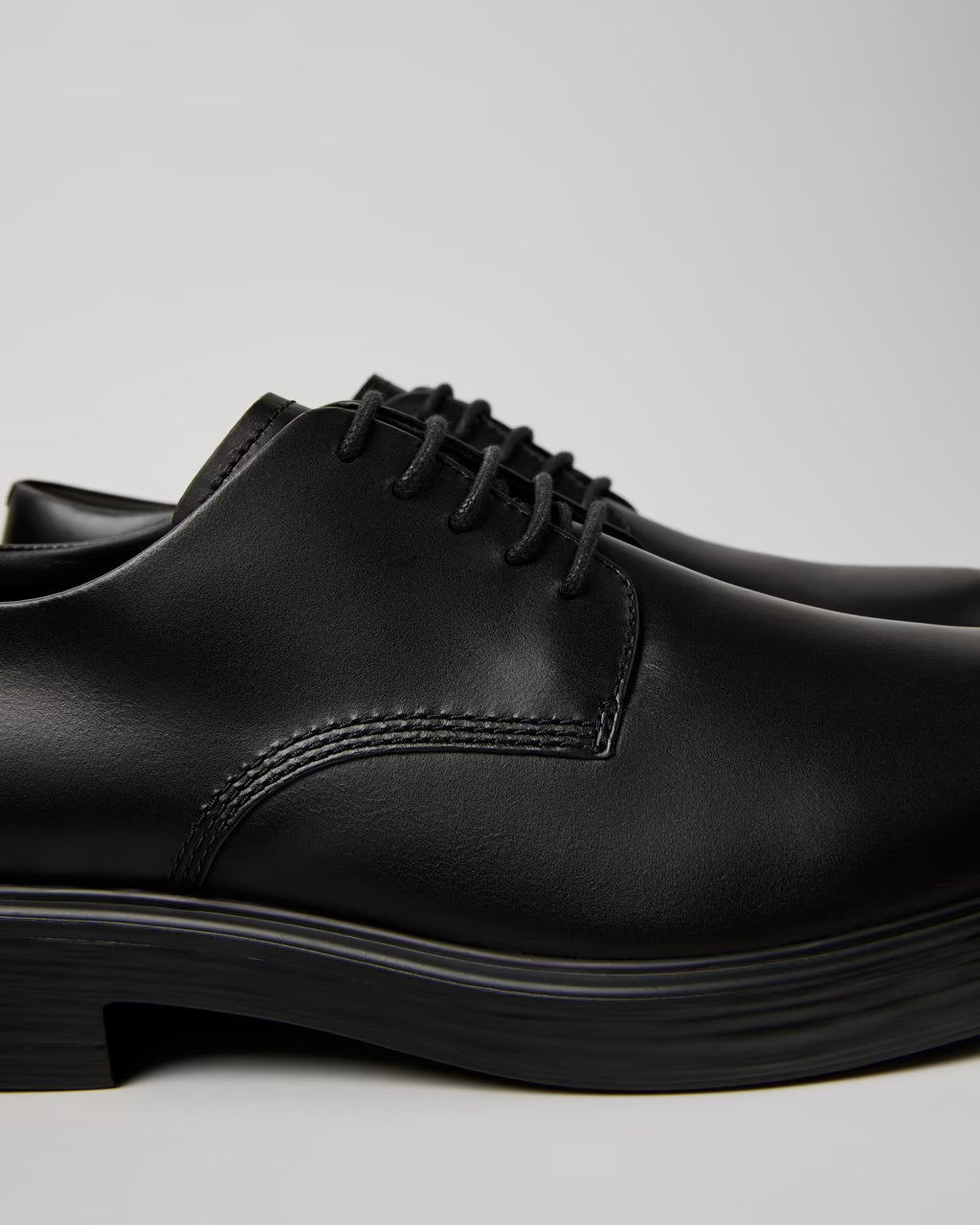 Scarpa Stringata Dean Nera