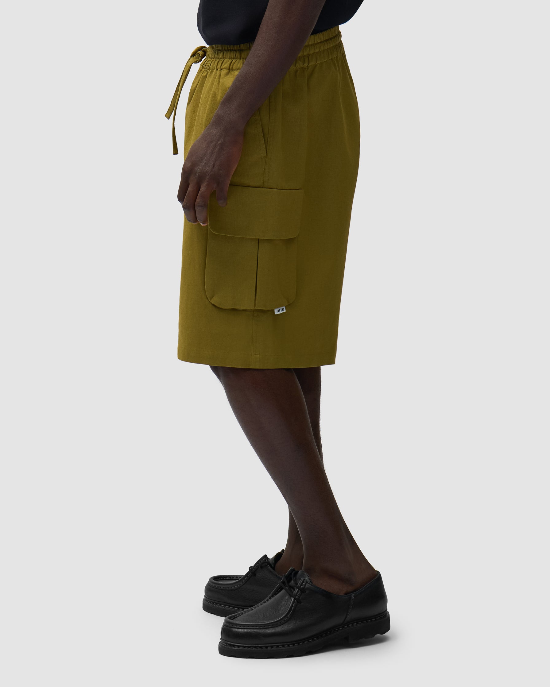 Shorts Linen Cargo Verdi