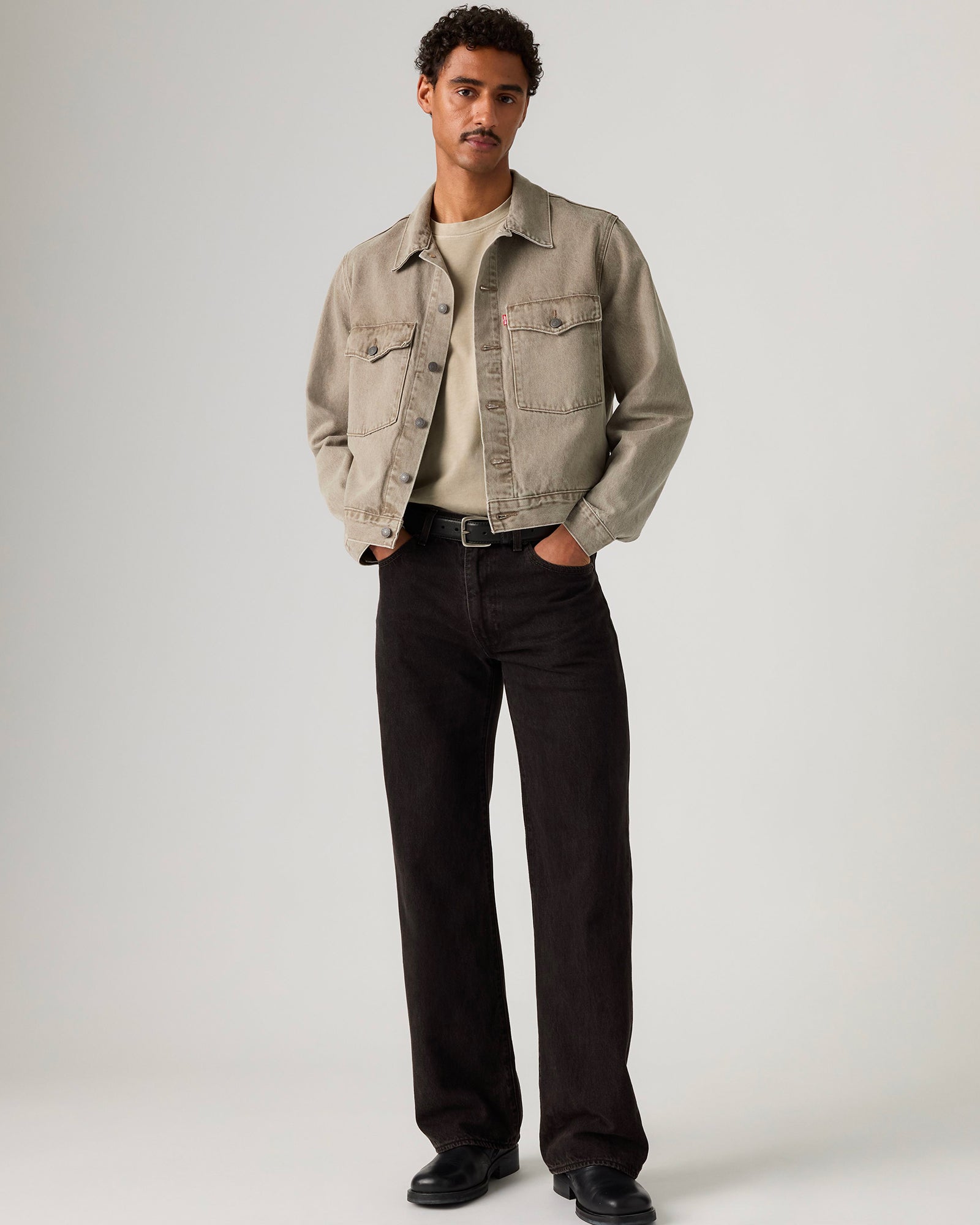 Jeans 567 Relaxed Flare Two Lovers Nero