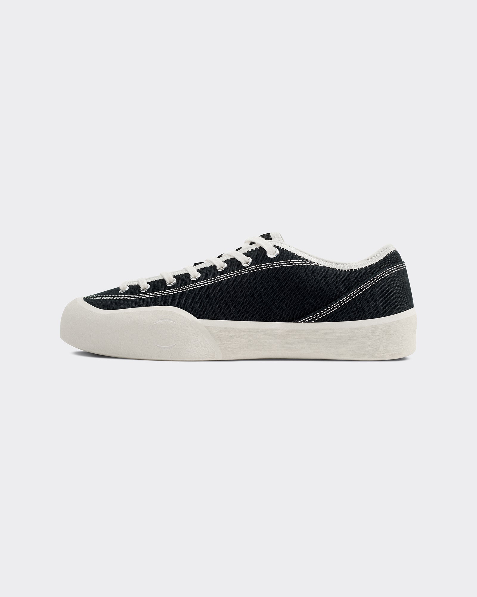 Sneakers 1.30PM Canvas Black/Whisper White