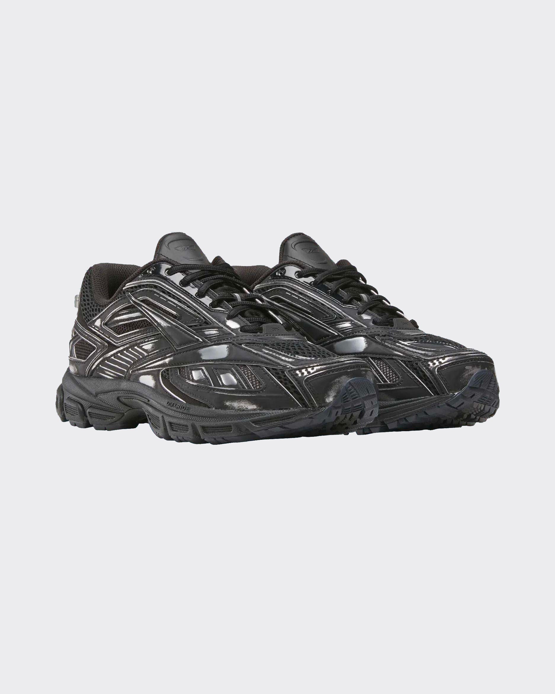 Sneakers Premier Road Ultra Black Buff Metallic