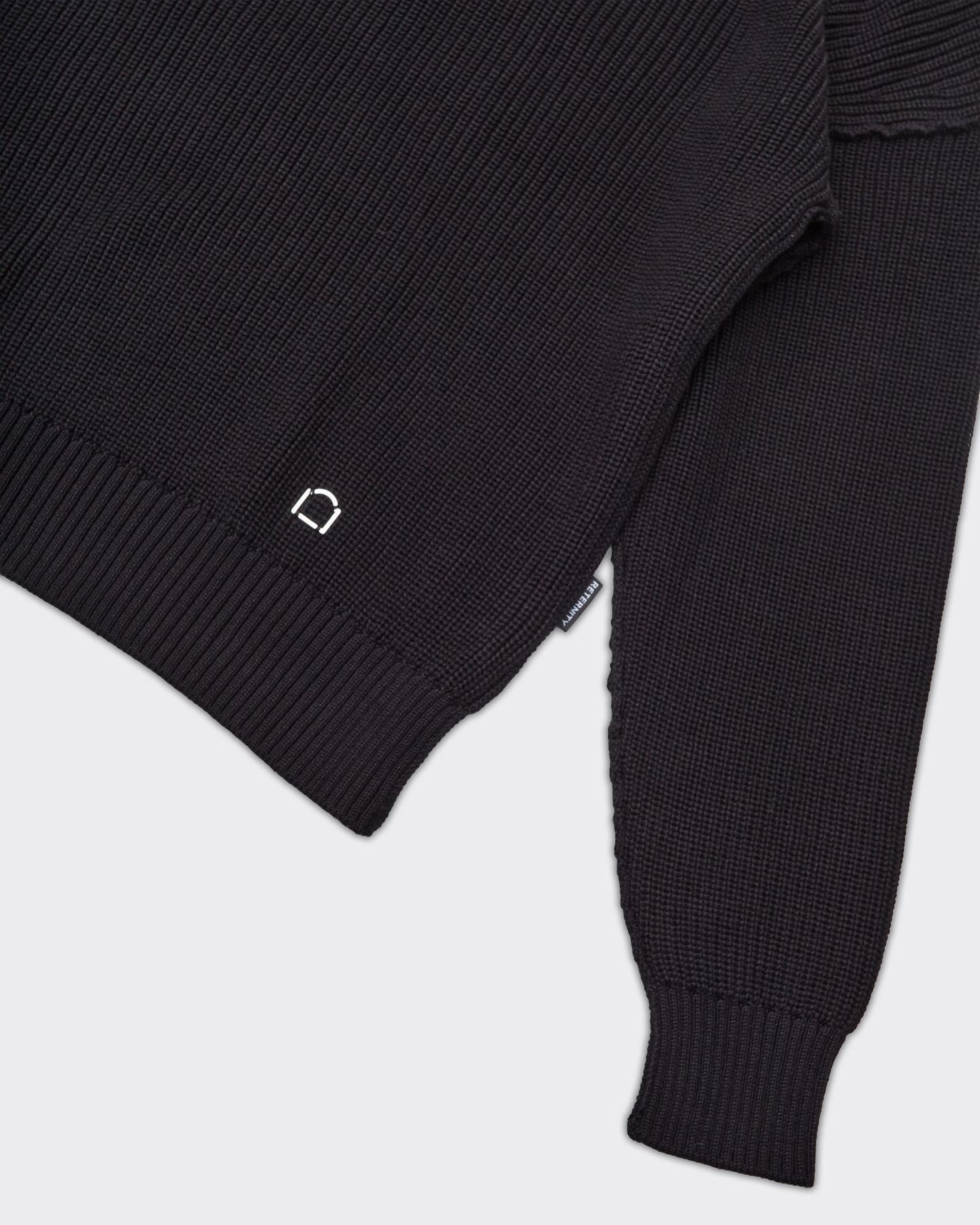 DPT CREATIVE KNIT JUMPER BLACK