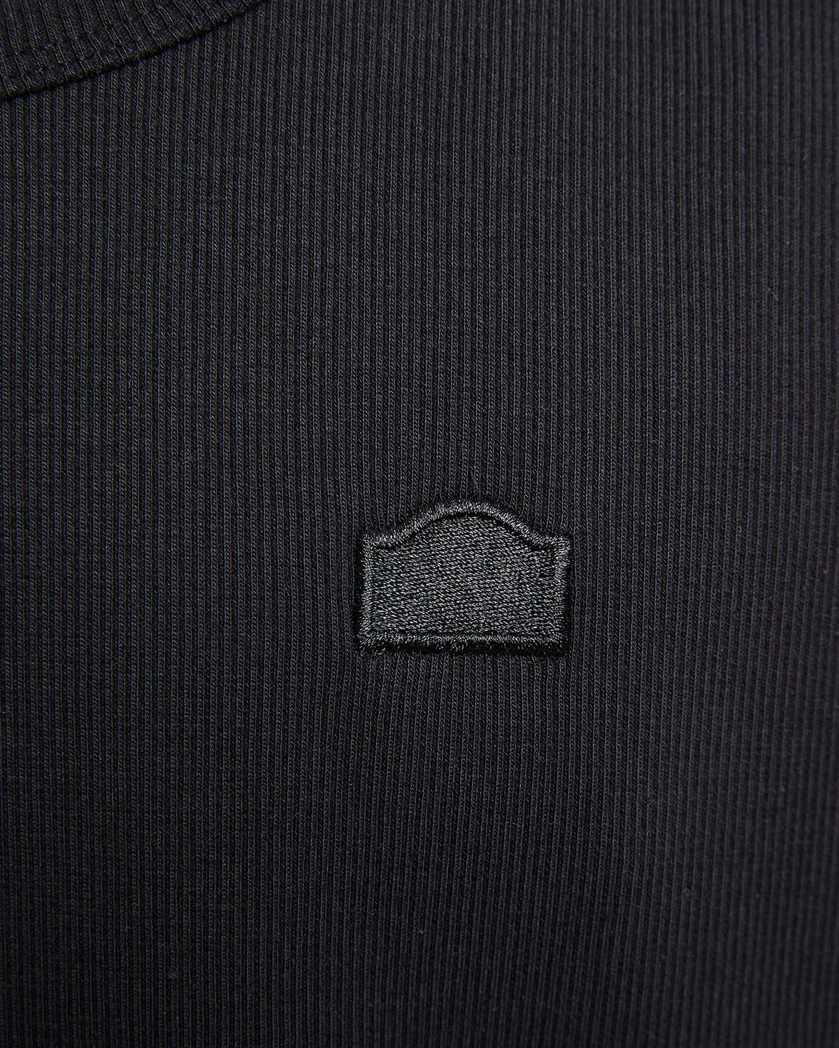 Signe Black Vest