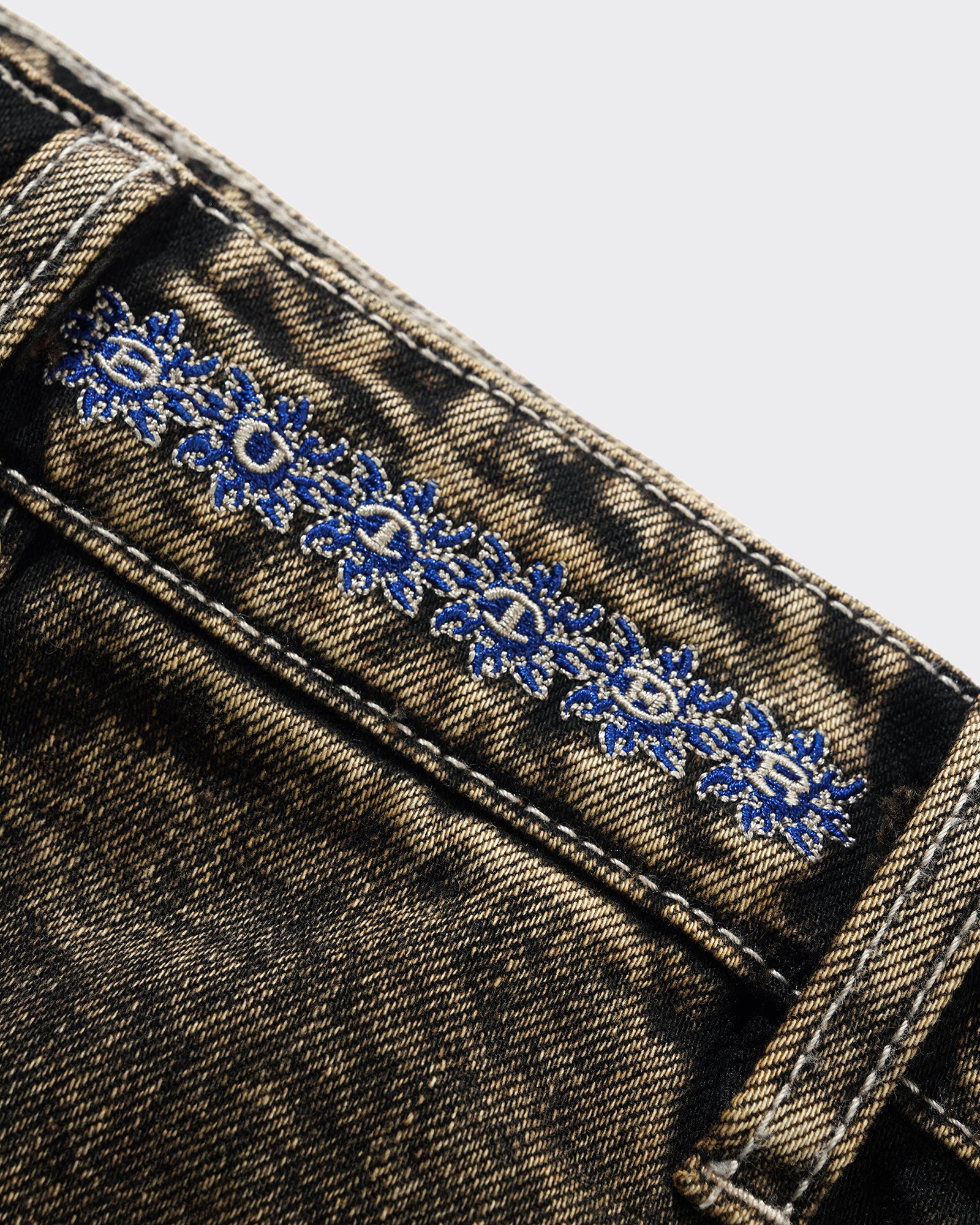 Jeans Bronco Denim Brown Tint