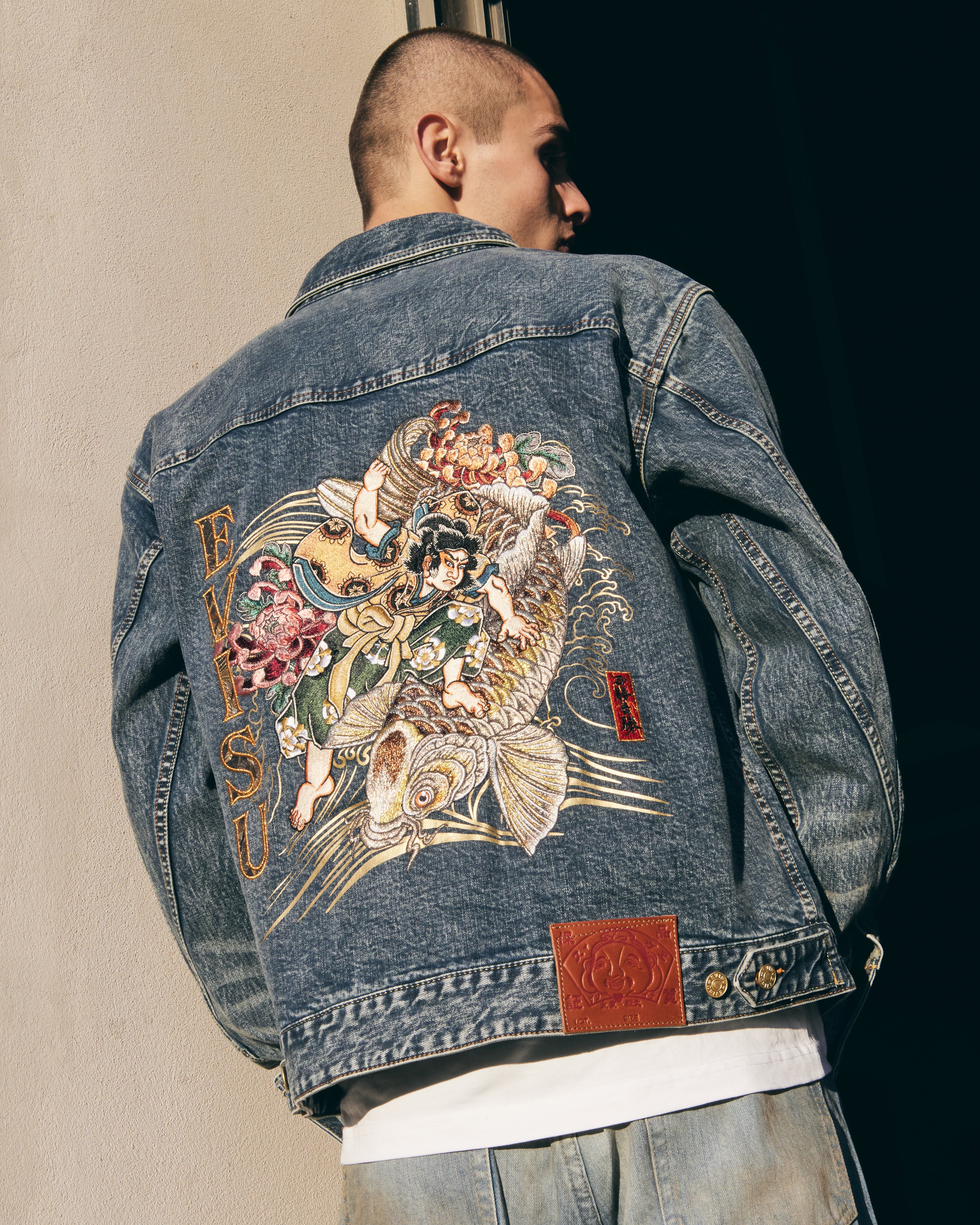 Giacca Brocade Appliqué & Carp Embroidery Denim Blu