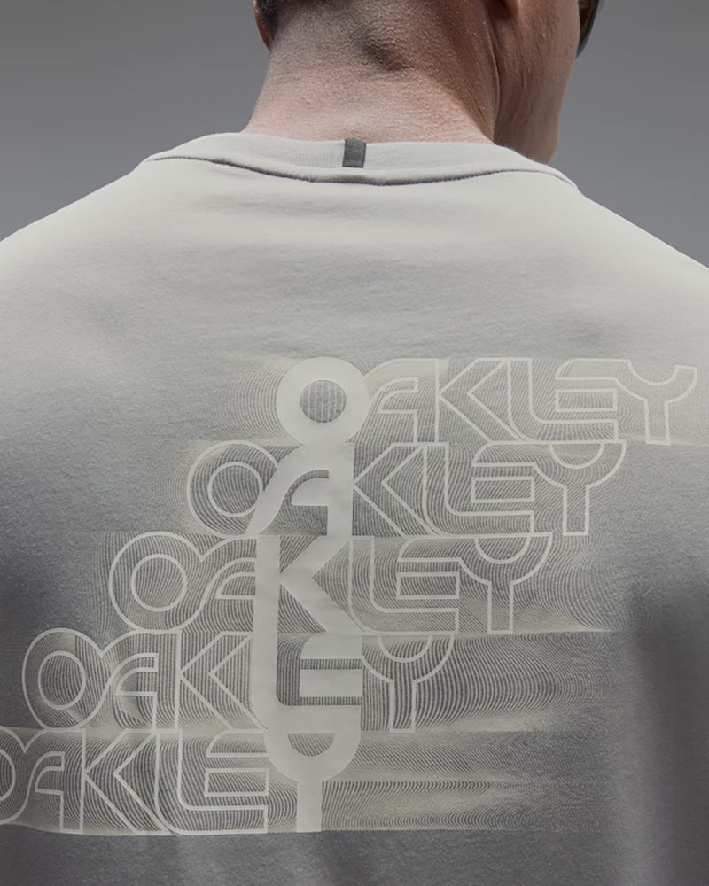 T-Shirt Stacked Flow Cement