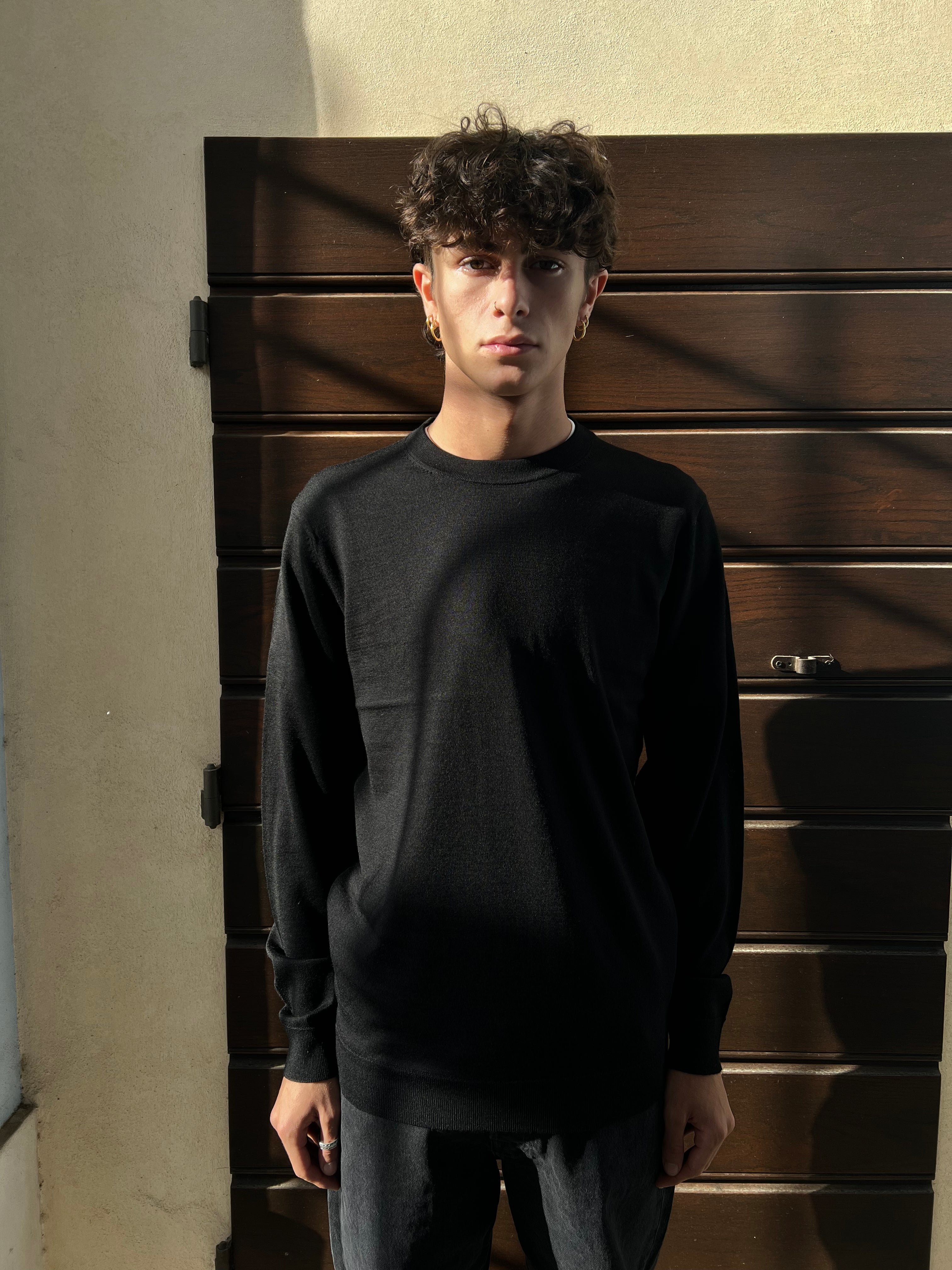 Town Merino Sweater Black