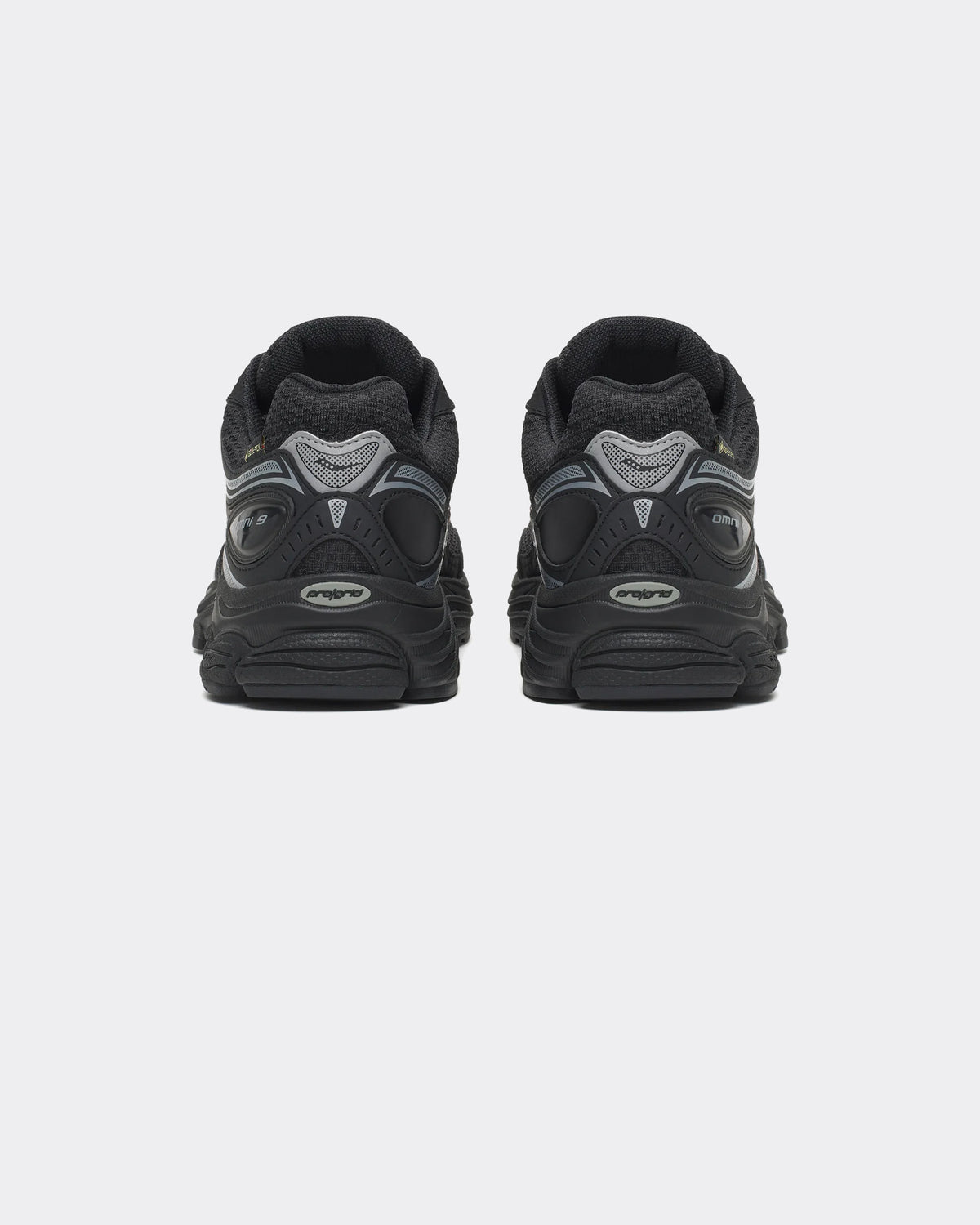 Sneakers Progrid Omni 9 Gtx Nere/Silver