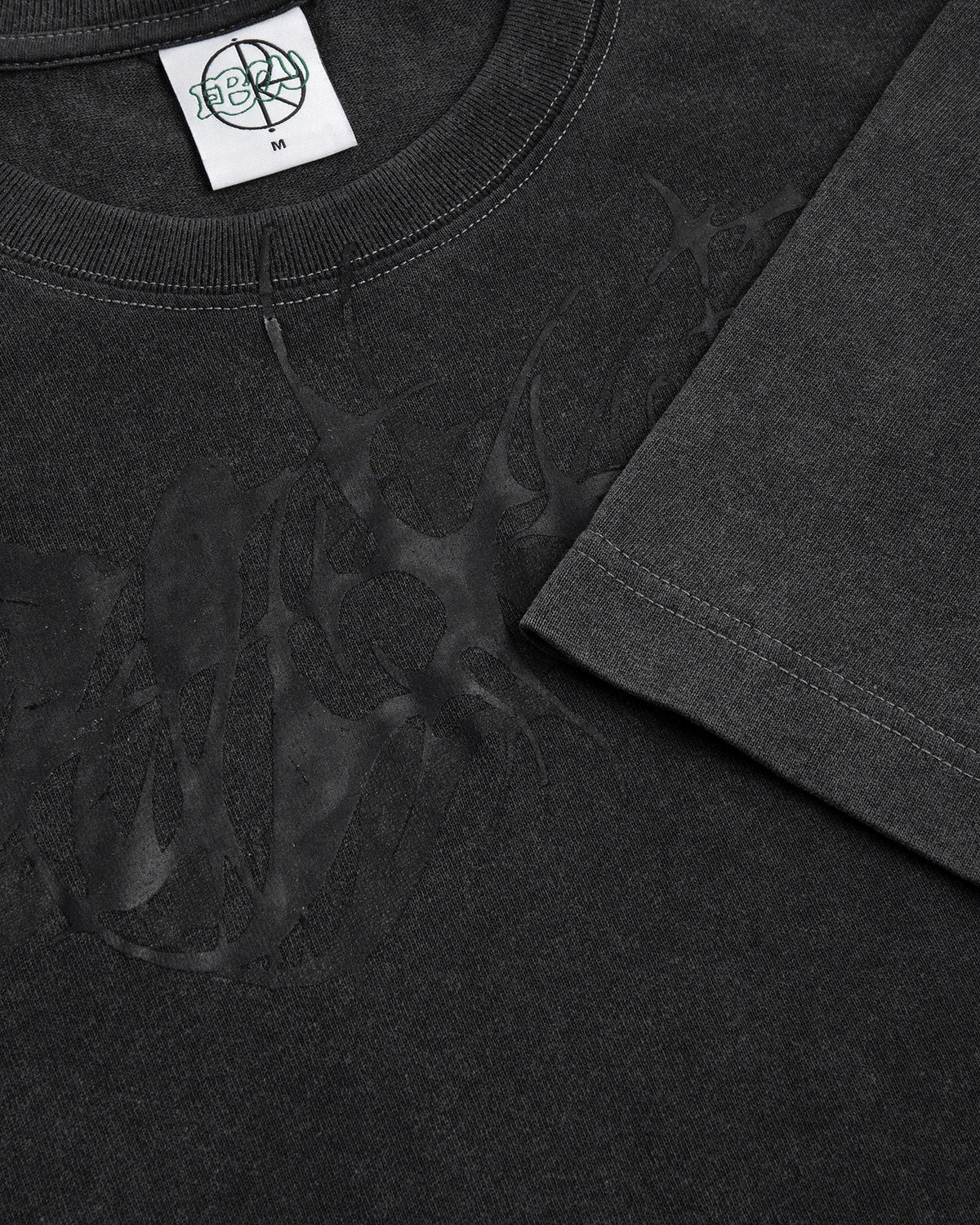 T-Shirt Polar x Ebou Sanyang Dari Tribal Silver/Nera