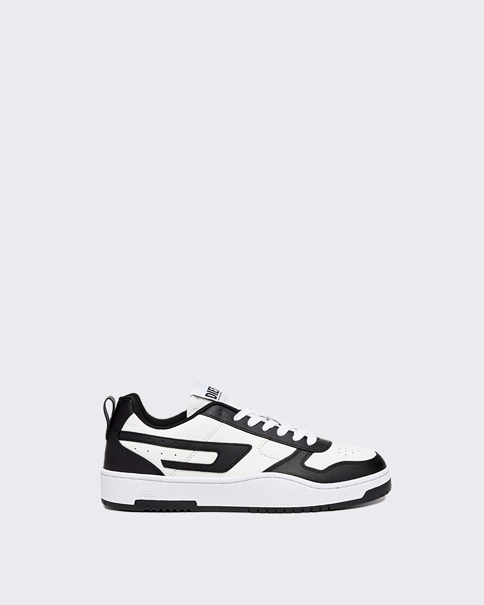 S-Ukiyo V2 Low Sneaker White-Black