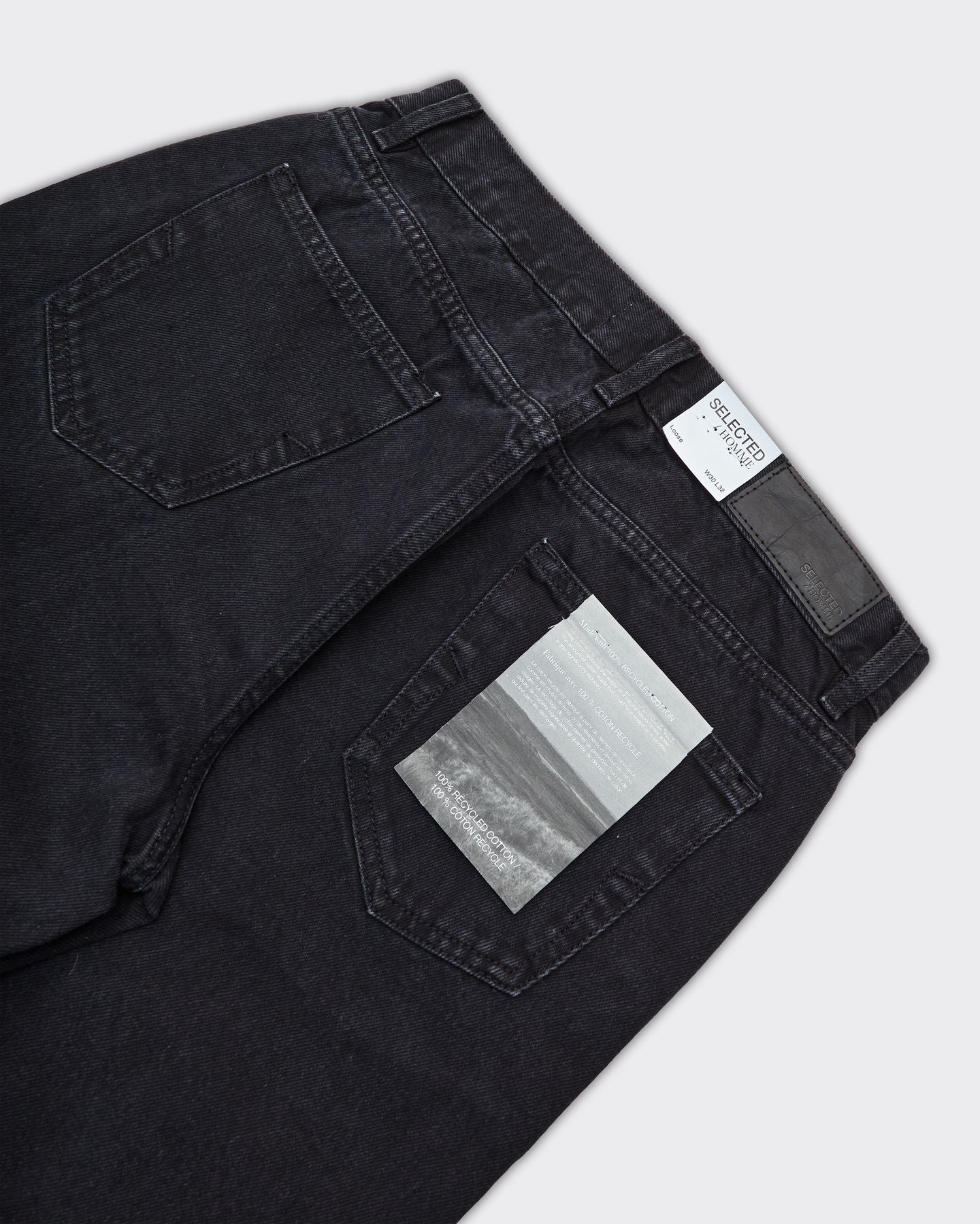 Kobe Pleat Denim Jeans Black