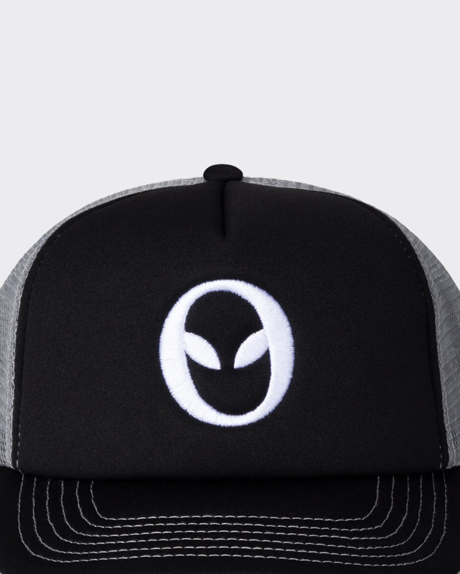 Alien-O Trucker Hat Black