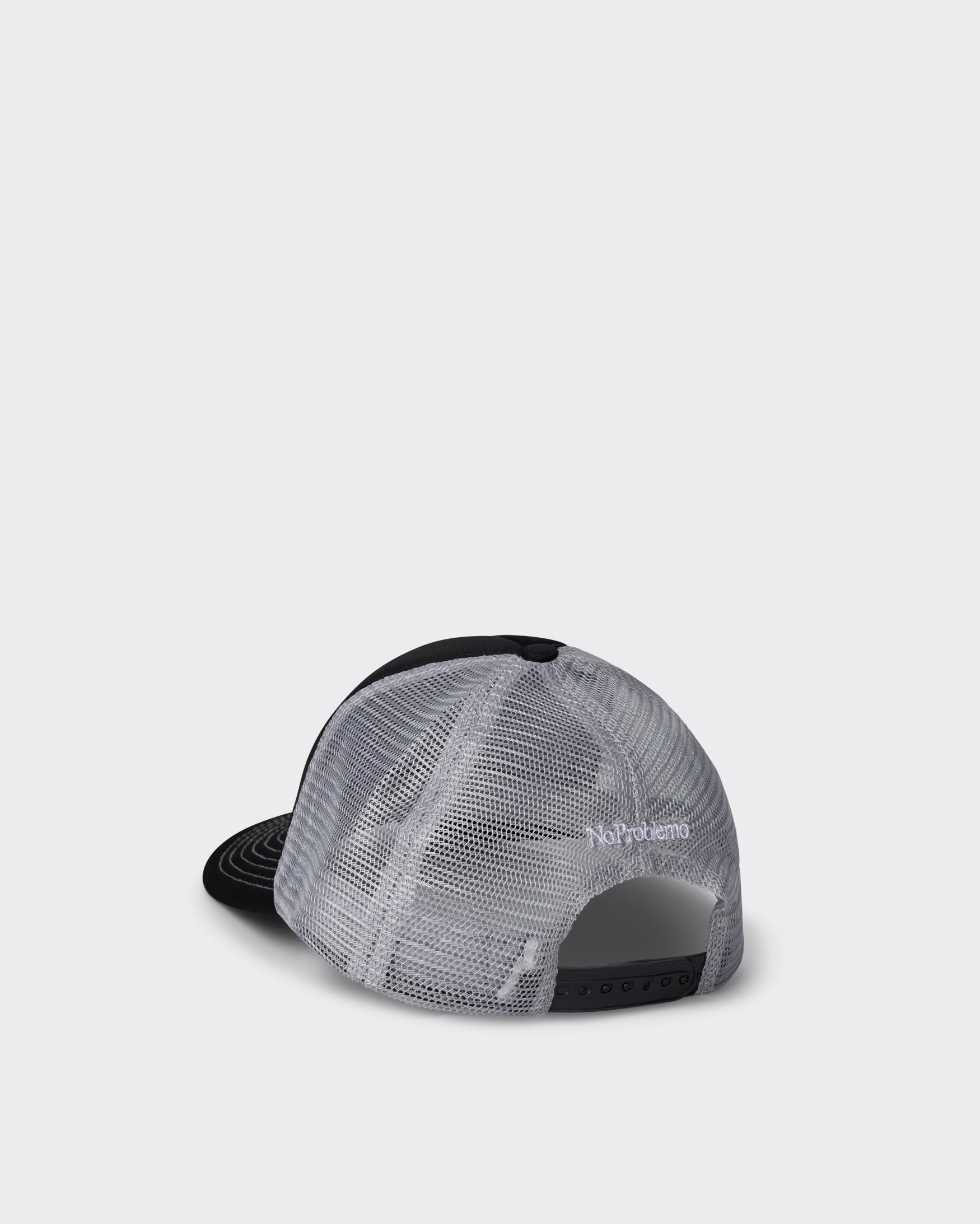 Alien-O Trucker Hat Black