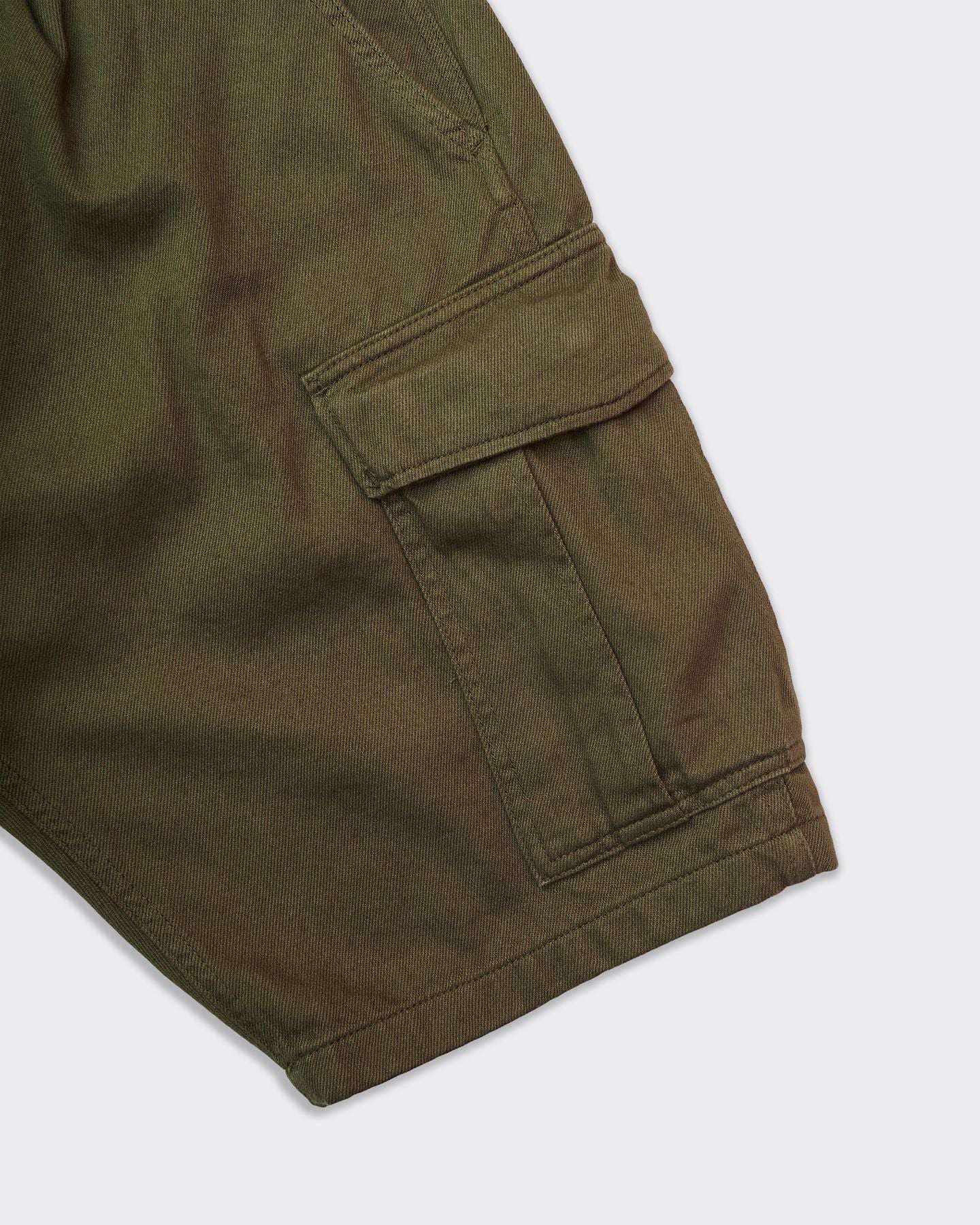 Bermuda Cargo Aircraft Dark Olive